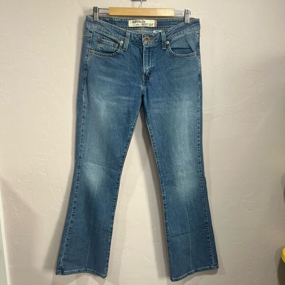 Levi's 518 Superlow Boot Cut Jeans Juniors size 9 M Distressed Denim - Picture 1 of 8